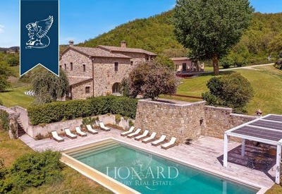 /international/it/sarteano-tuscany-120095665072/
