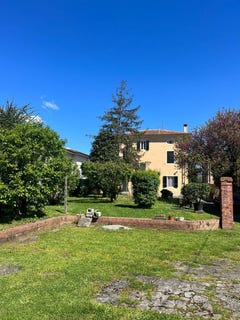 /international/it/lucca-tuscany-310108325077/