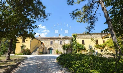 /international/it/pergola-marche-120081627581/