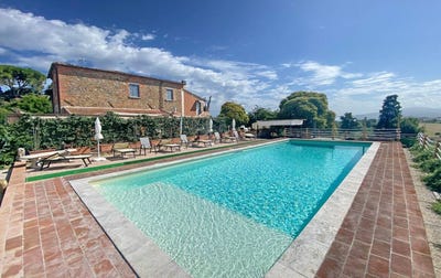 /international/it/arezzo-tuscany-310108320807/