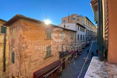 /international/it/montepulciano-tuscany-120086640839/