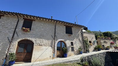 /international/it/vallo-di-nera-umbria-310106189278/