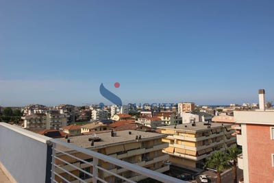 /international/it/alba-adriatica-abruzzo-310106108965/?lang=pt