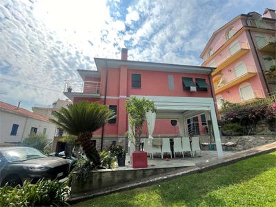 /international/it/sanremo-liguria-310110311547/