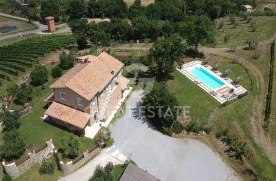 /international/it/semproniano-tuscany-310108996997/