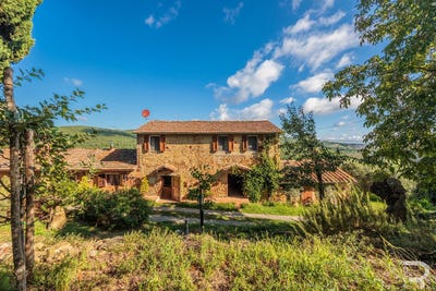 /international/it/san-gimignano-san-gimignano-tuscany-310102587152/