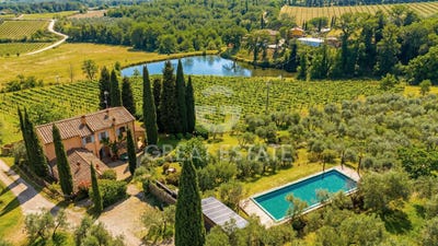 /international/it/bucine-tuscany-310106447636/