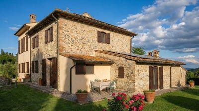/international/it/san-gimignano-tuscany-310106682126/