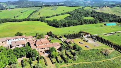 /international/it/volterra-tuscany-310107185368/