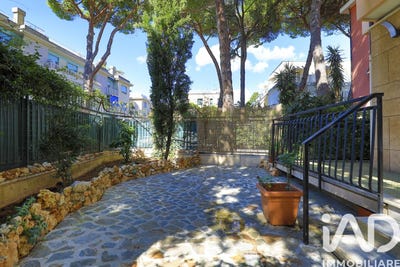 /international/it/genoa-liguria-310120035163/