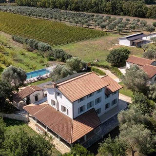 /international/it/alghero-sardinia-310108407648/