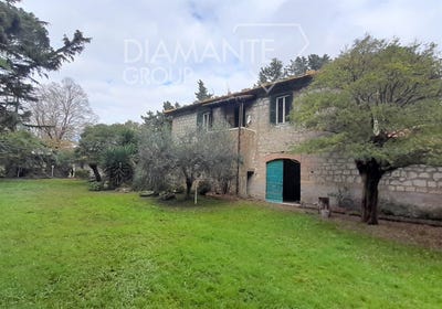 /international/it/pitigliano-tuscany-310107979118/