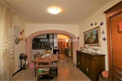 /international/it/asciano-tuscany-120081528774/