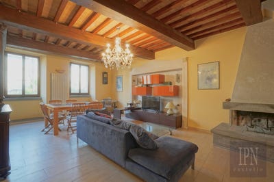 /international/it/citta-di-castello-umbria-310104990636/