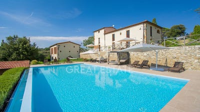/international/it/palaia-tuscany-120093575688/