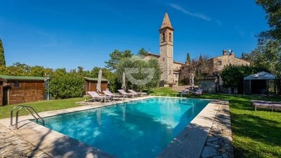 /international/it/castellina-in-chianti-tuscany-310108566195/