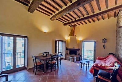 /international/it/via-pietro-vannucci-citta-della-pieve-umbria-310101710516/