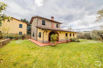 /international/it/capannori-tuscany-310106682324/