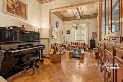 /international/it/via-di-gracciano-nel-corso-montepulciano-tuscany-310107527005/