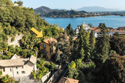 /international/it/arona-piedmont-310103446573/