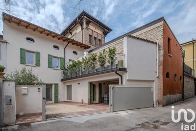 /international/it/castiglione-delle-stiviere-lombardy-310101209251/?lang=en
