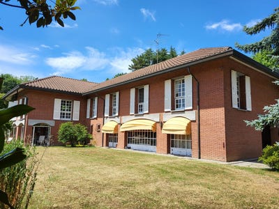 /international/it/luvinate-lombardy-310103468892/