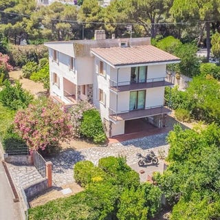 /international/it/portoferraio-tuscany-310108996471/