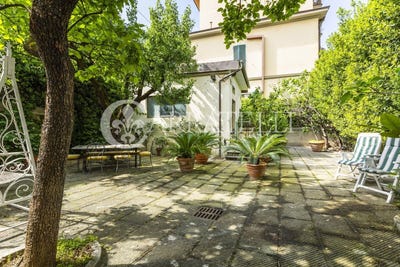 /international/it/florence-tuscany-310107774195/