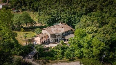 /international/it/ferentillo-umbria-310108812025/