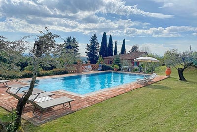 /international/it/castiglion-fiorentino-tuscany-120085529342/