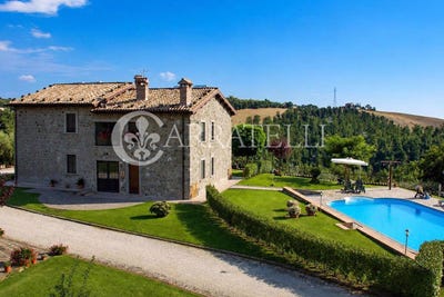 /international/it/montefiascone-lazio-310105948064/