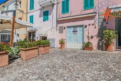/international/it/marciana-marina-tuscany-310108869752/