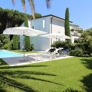 /international/it/forte-dei-marmi-tuscany-310120012286/