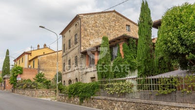 /international/it/cetona-tuscany-310105169013/
