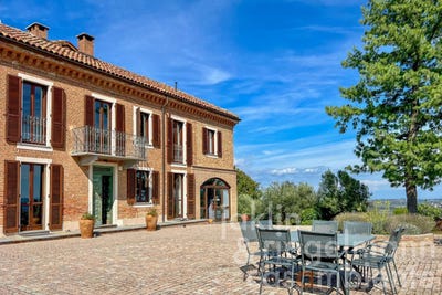 /international/it/asti-piedmont-310105813074/