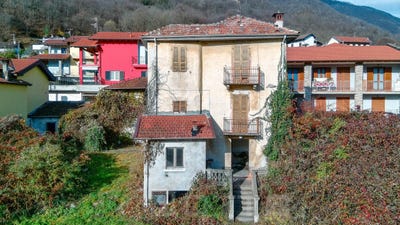 /international/it/vicolo-caraffa-4-casale-corte-cerro-piedmont-310108809189/