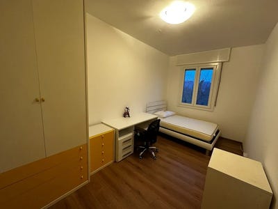 /international/it/via-enrico-de-nicola-milan-lombardy-310093824711/