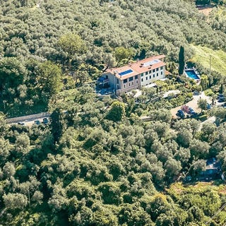 /international/it/capezzano-pianore-tuscany-310107294223/