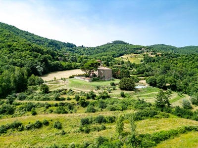/international/it/san-leo-bastia-umbria-310098731253/