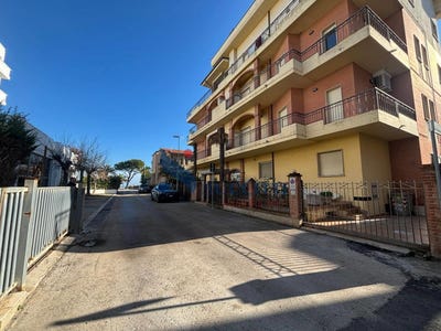 /international/it/tortoreto-lido-abruzzo-310108453592/?lang=th