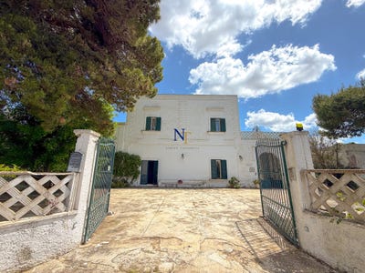 /international/it/contrada-terra-di-marina-oria-apulia-310107900147/