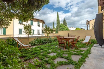 /international/it/via-di-ripoli-florence-tuscany-310108083901/