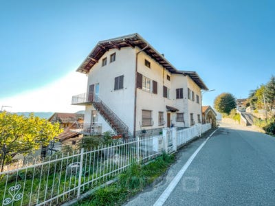 /international/it/armeno-piedmont-310108245184/