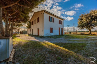 /international/it/campiglia-marittima-tuscany-310104211729/