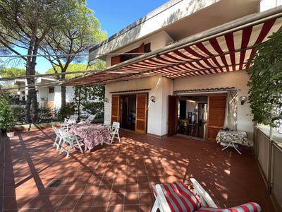/international/it/livorno-tuscany-310108407401/