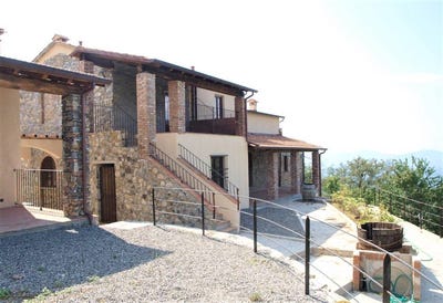 /international/it/massa-carrara-tuscany-310108322522/