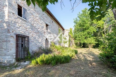 /international/it/montepaganuccio-cagli-marche-310106934457/
