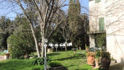 /international/it/capannoli-tuscany-310119942583/
