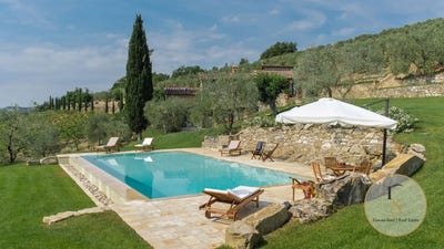 /international/it/radda-in-chianti-tuscany-310109177256/