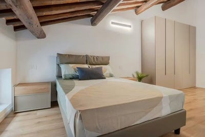 /international/it/via-santa-caterina-padova-veneto-310108369460/